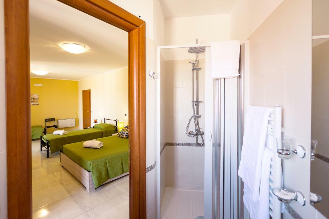 Rocca Degli Etnei Bed and Breakfast Paterno  Eksteriør billede